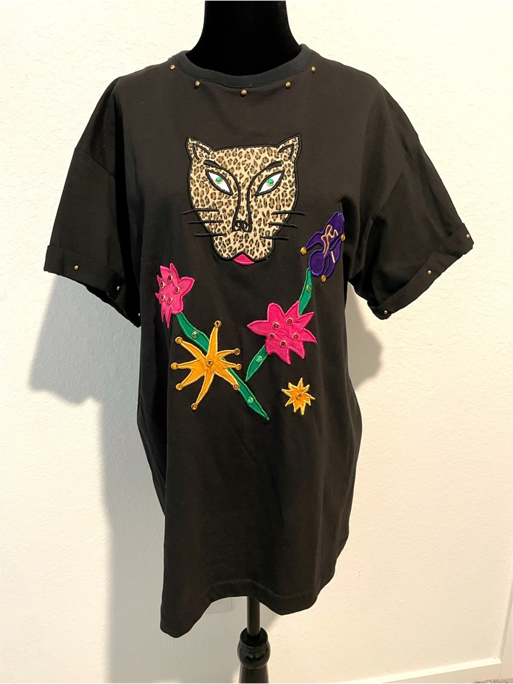 Vintage Tamorah Marie Black Studded Cat Tee